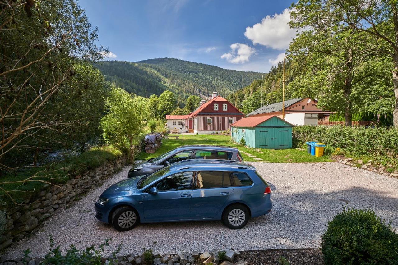 Apartmany Challupa Horní Maršov Eksteriør billede
